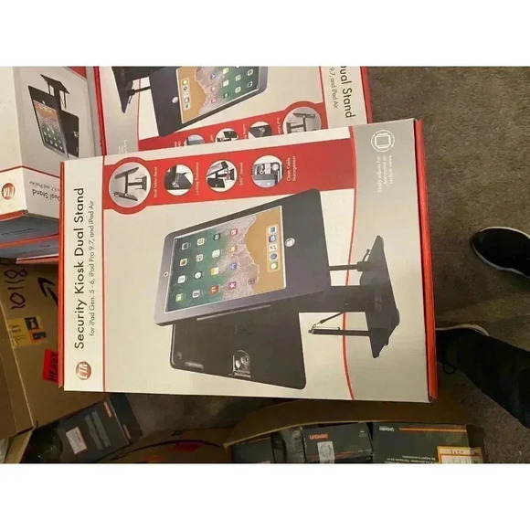 CTA Digital: Security Kiosk Dual Stand for iPad Ge - Picture 3 of 6